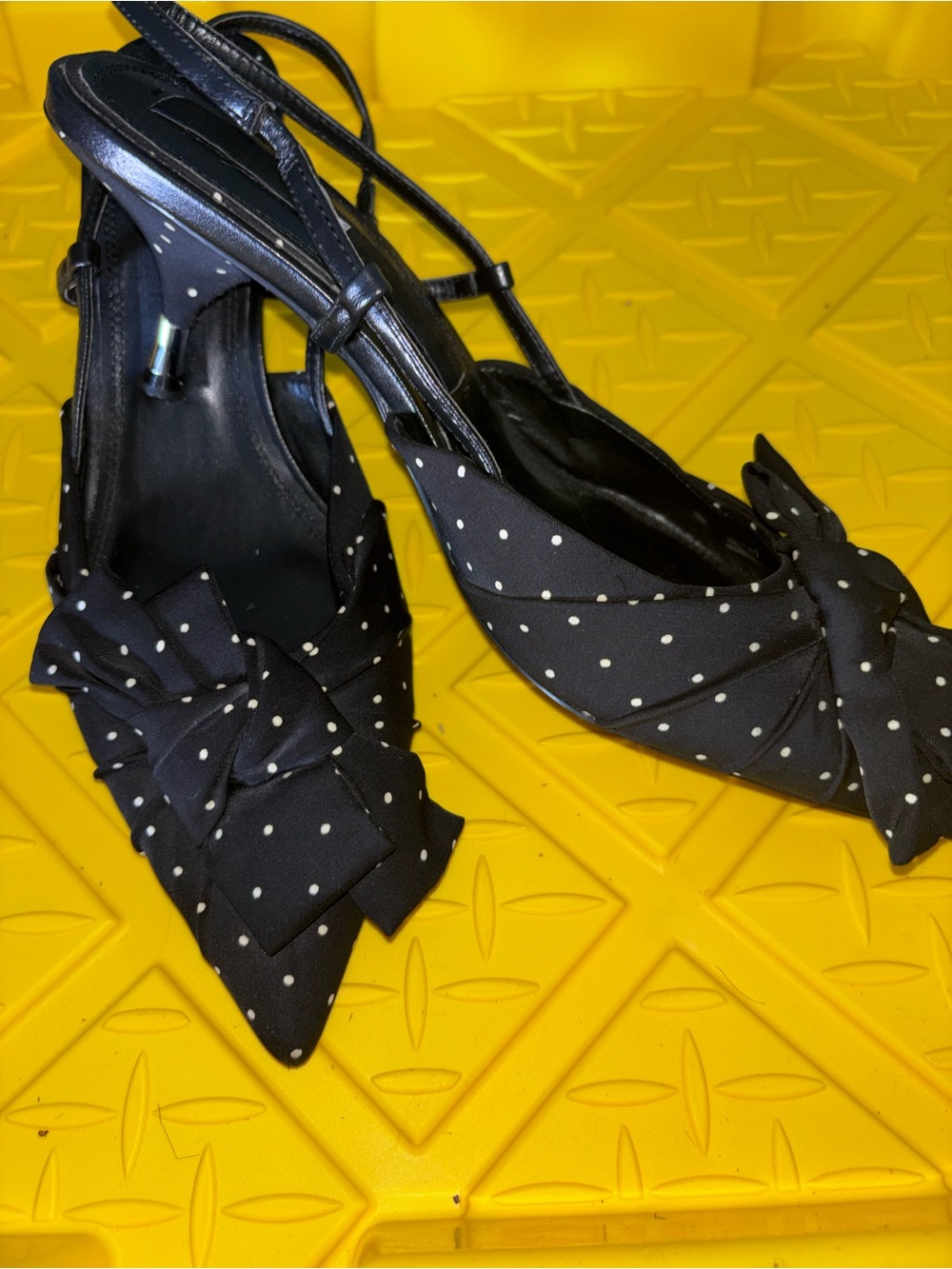 Sara Polka Dot Bow Pointed-Toe Slingback Heels - Black